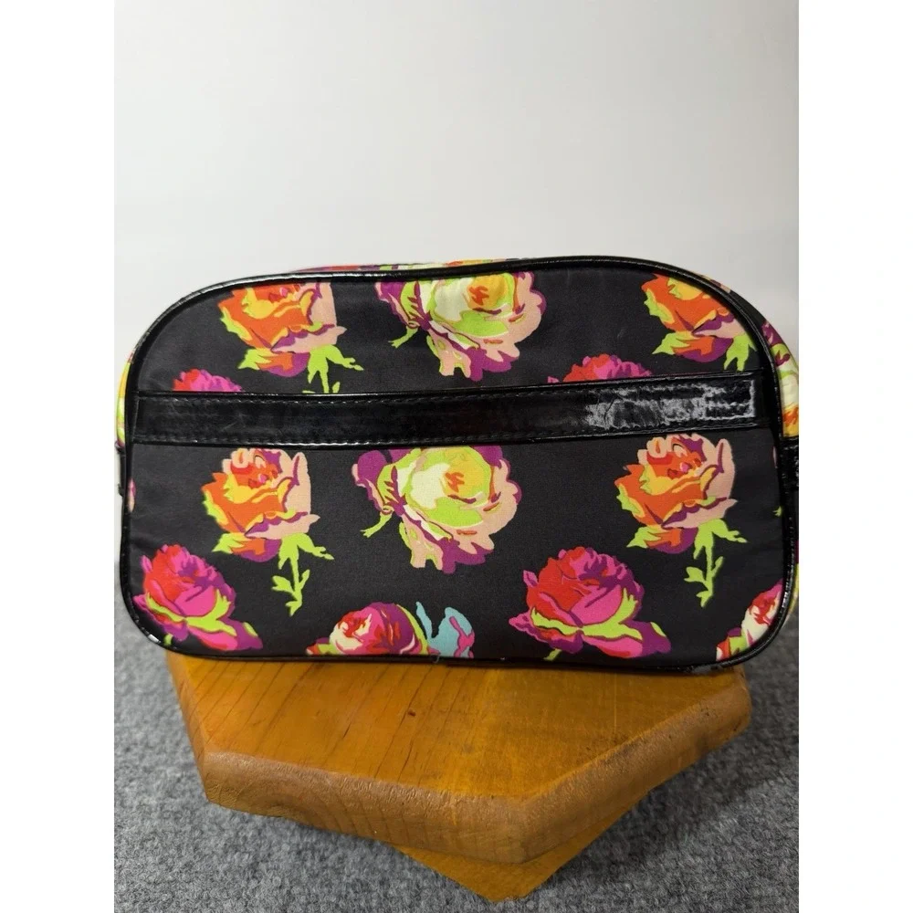 Betsey Johnson Floral Cosmetic Bag Black Multi Roses‎ Print make up Travel Case